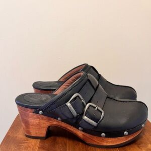 Women's Black Leather Clogs with Wooden Heel